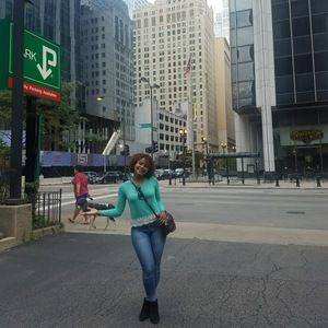 Meet your Posher, Génesis